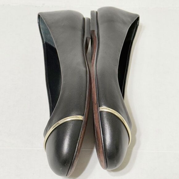 AGL Attilio Giusti Leombruni Round Cap Toe Black Ballet Flats Silver Bar Accent - Picture 6 of 9